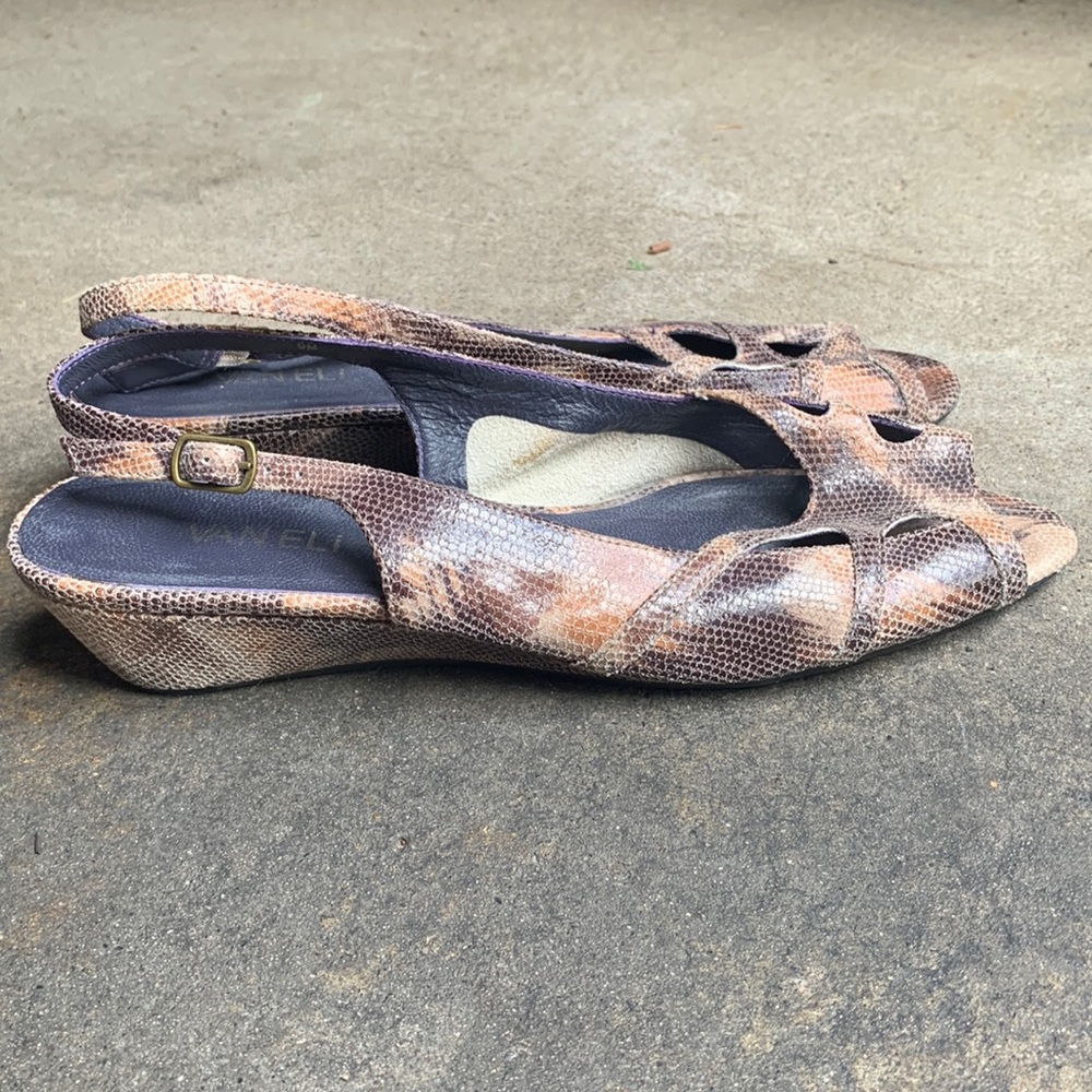 Vaneli Textured Leather Peep Toe Wedge Sandals Coastal Grandmother